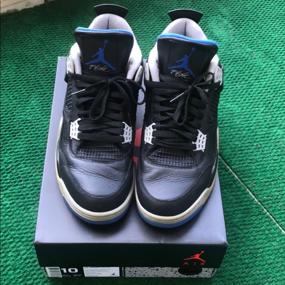 Air Jordan 4 Retro “Motorsport Alternate”